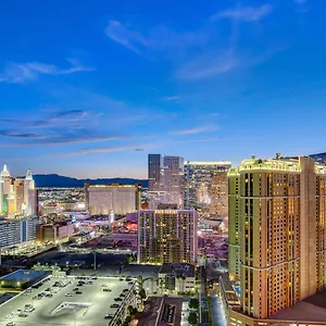 Mgm Signature-30-705 F1 Track & Strip View Balcony Las Vegas
