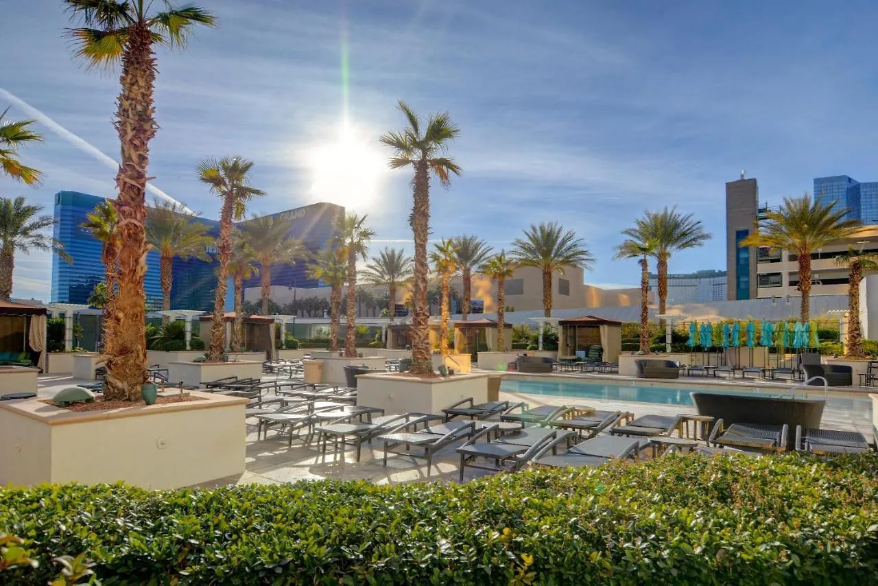 Mgm Signature-22-707 F1 Track & Strip View Balcony Las Vegas Holiday home